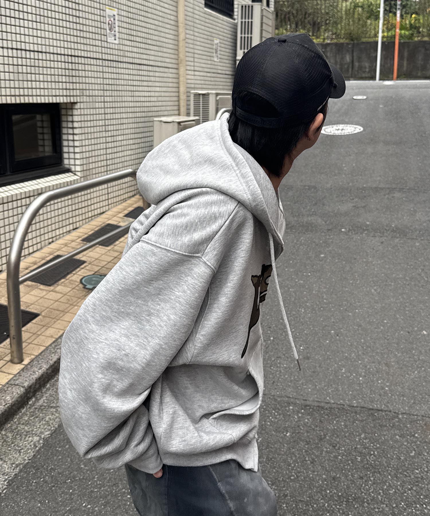 タギング総柄 フルジップフーディ