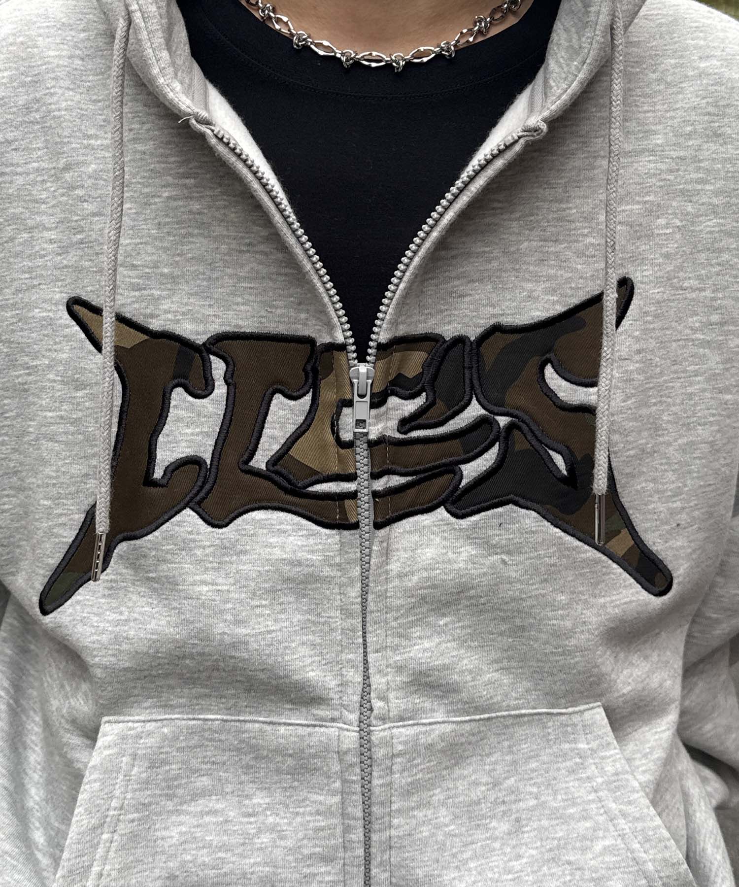 タギング総柄 フルジップフーディ