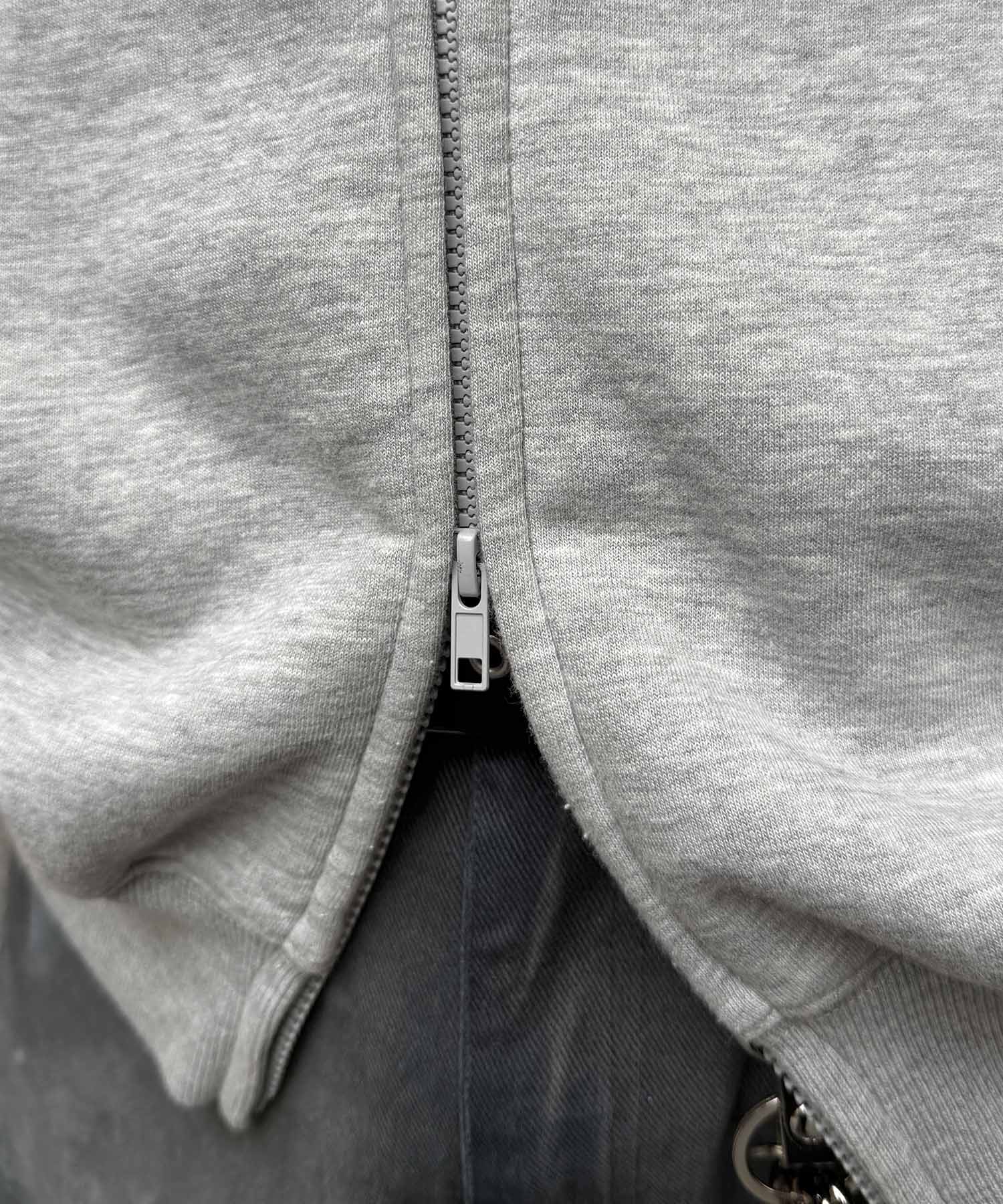 タギング総柄 フルジップフーディ