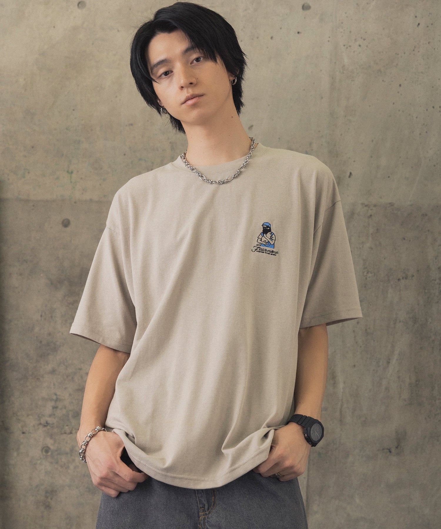 ヒゲオジサンB ワンポイント刺繍ロゴ ビッグシルエット半袖Tシャツ