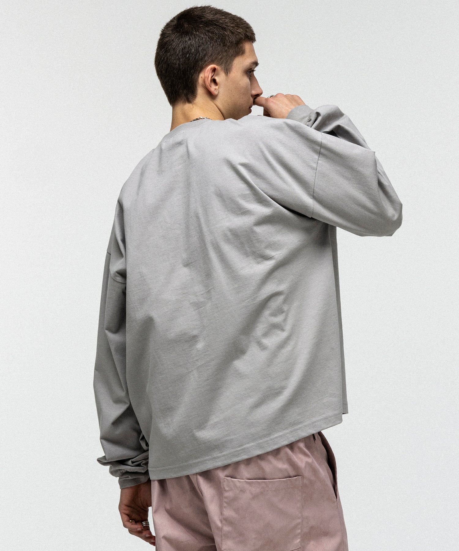 GRAPHIC LONG SLEEVE TEE / グラフィックロングスリーブTシャツ