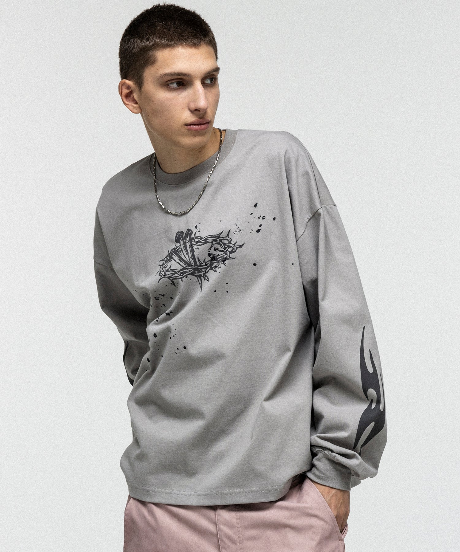 GRAPHIC LONG SLEEVE TEE / グラフィックロングスリーブTシャツ