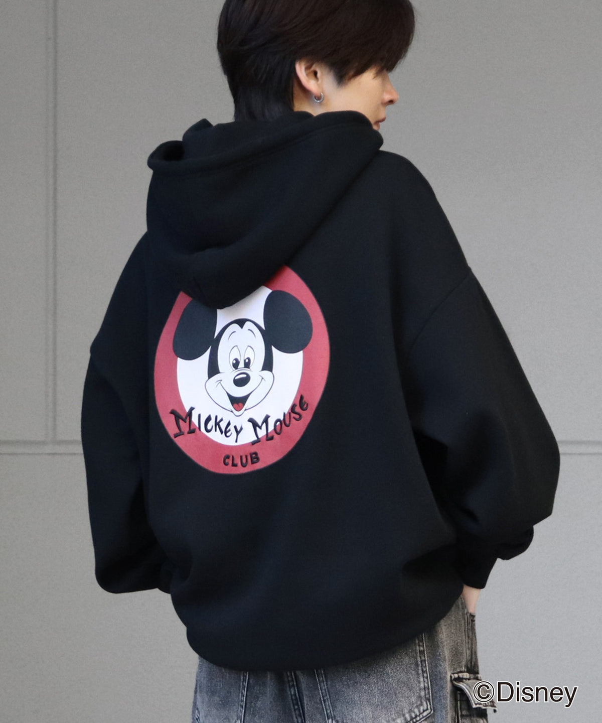 【Disney / ディズニー】ミッキー ワンポイント刺繍 / バックプリント ビッグシルエットプルオーバーフーディー パーカー