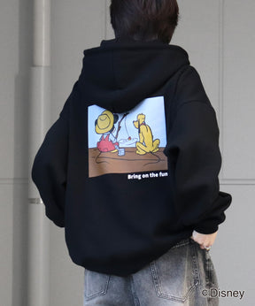 【Disney / ディズニー】ミッキー&プルート ワンポイント刺繍 / バックプリント ビッグシルエットプルオーバーフーディー パーカー