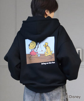 【Disney / ディズニー】ミッキー&プルート ワンポイント刺繍 / バックプリント ビッグシルエットプルオーバーフーディー パーカー
