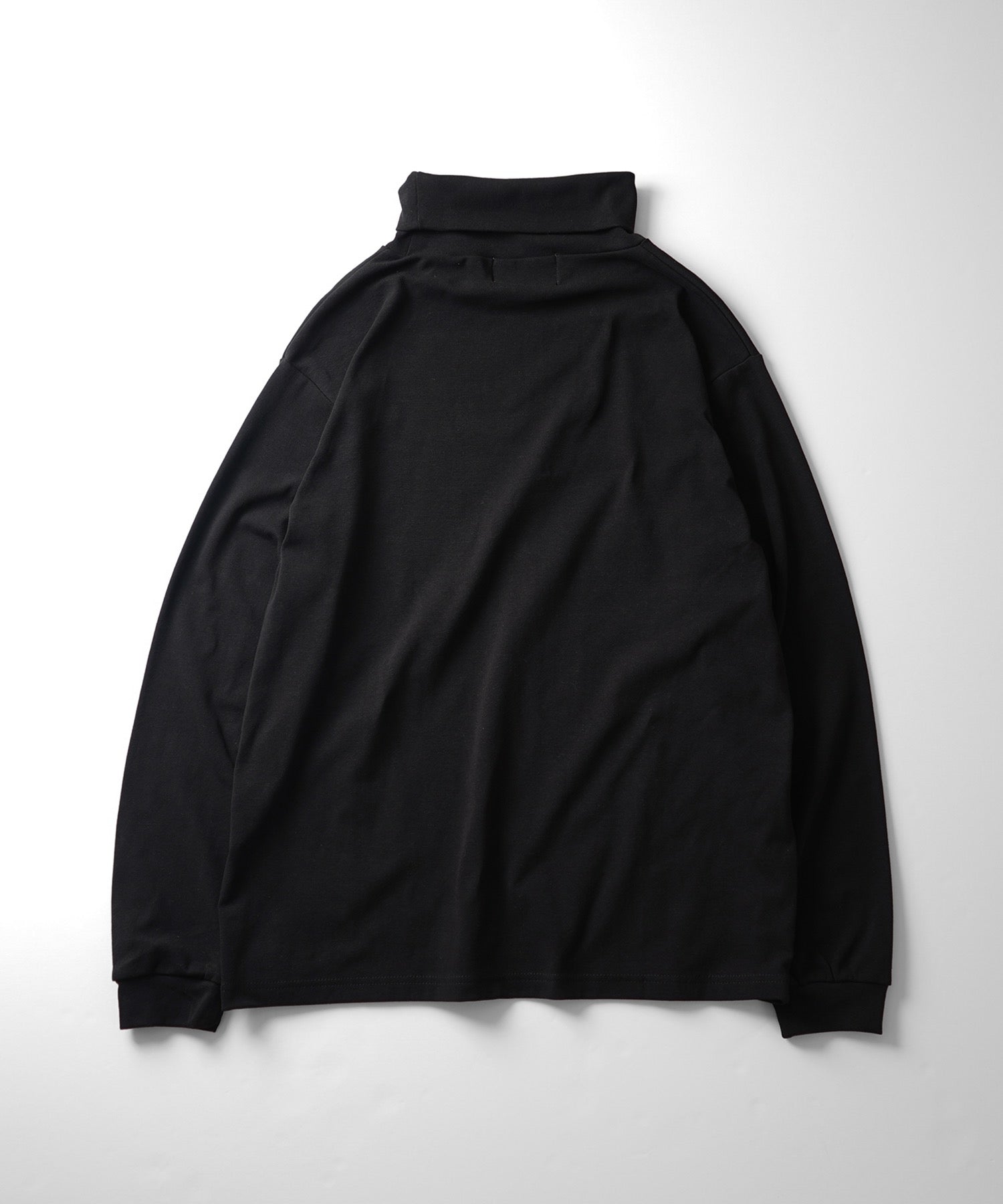 フライス ベーシックタートルネックロンT