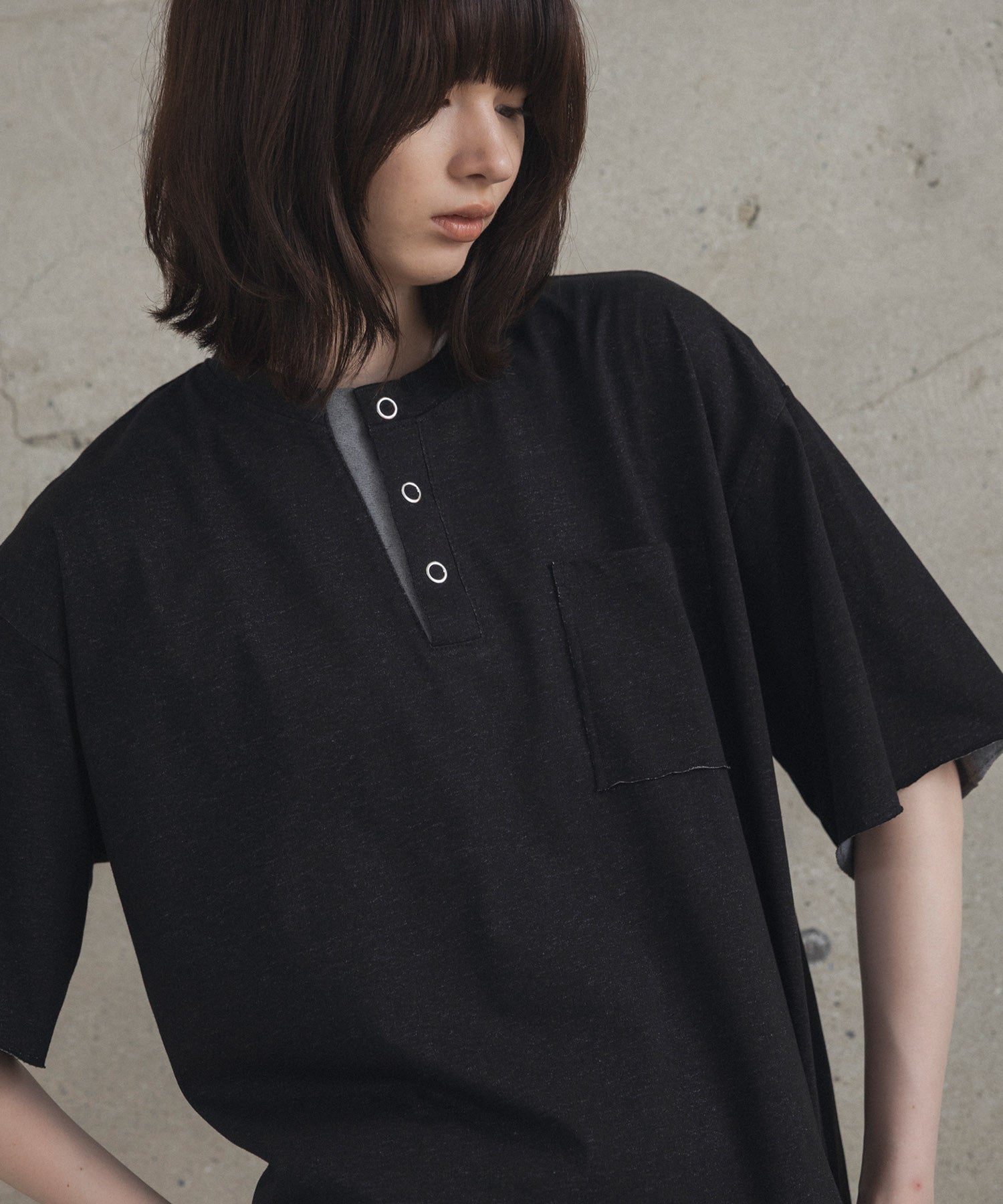 Contrast Color Henley Neck T-shirt / コントラストカラー ヘンリーネックTシャツ