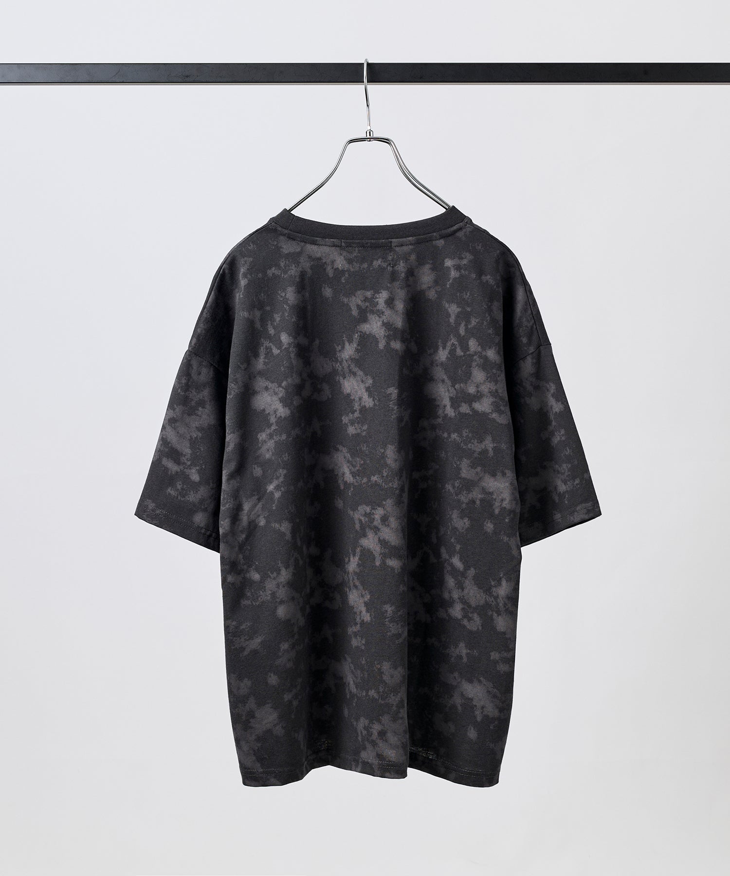 ビックシルエット 総柄プリント 半袖Ｔシャツ