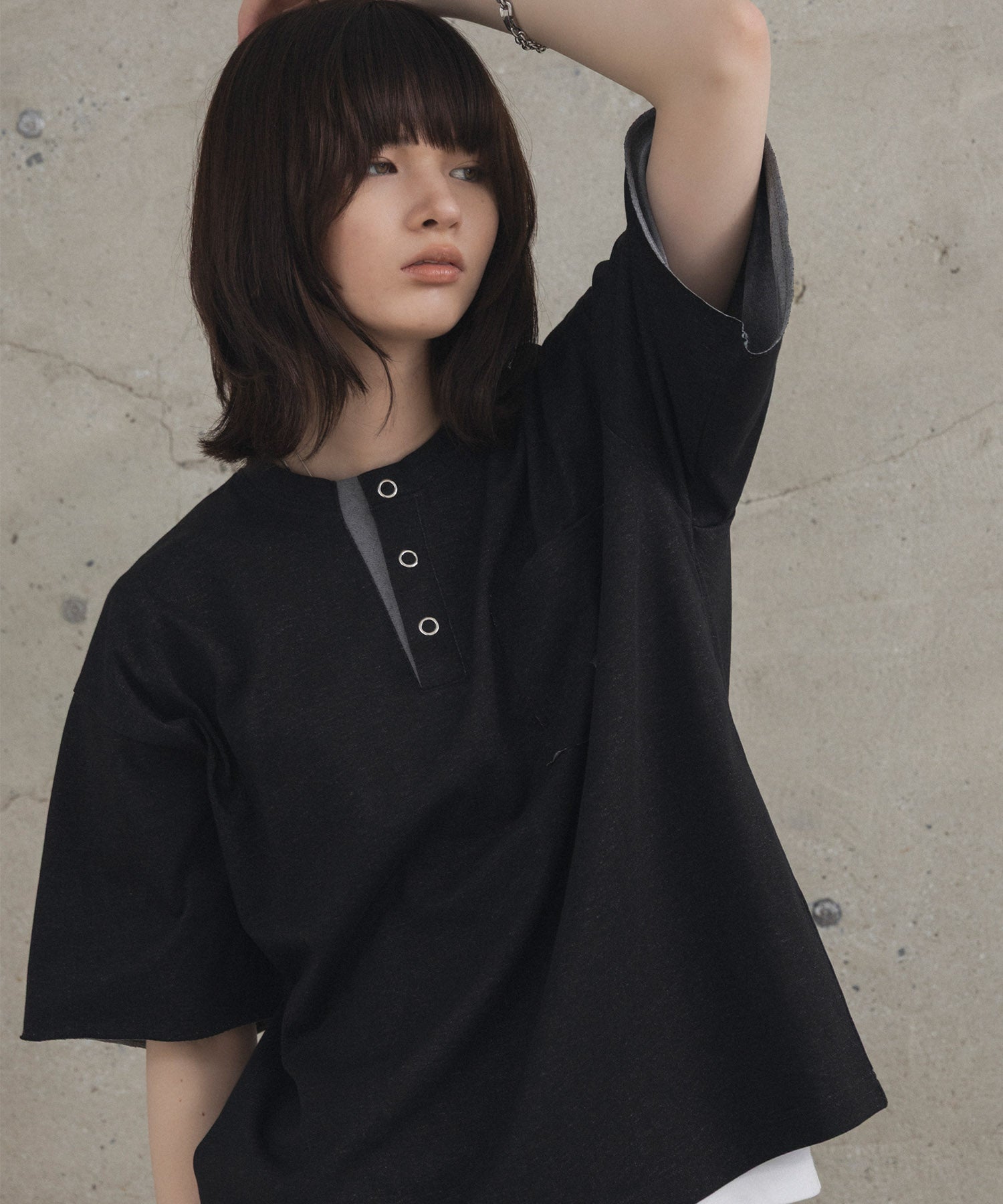 Contrast Color Henley Neck T-shirt / コントラストカラー ヘンリーネックTシャツ
