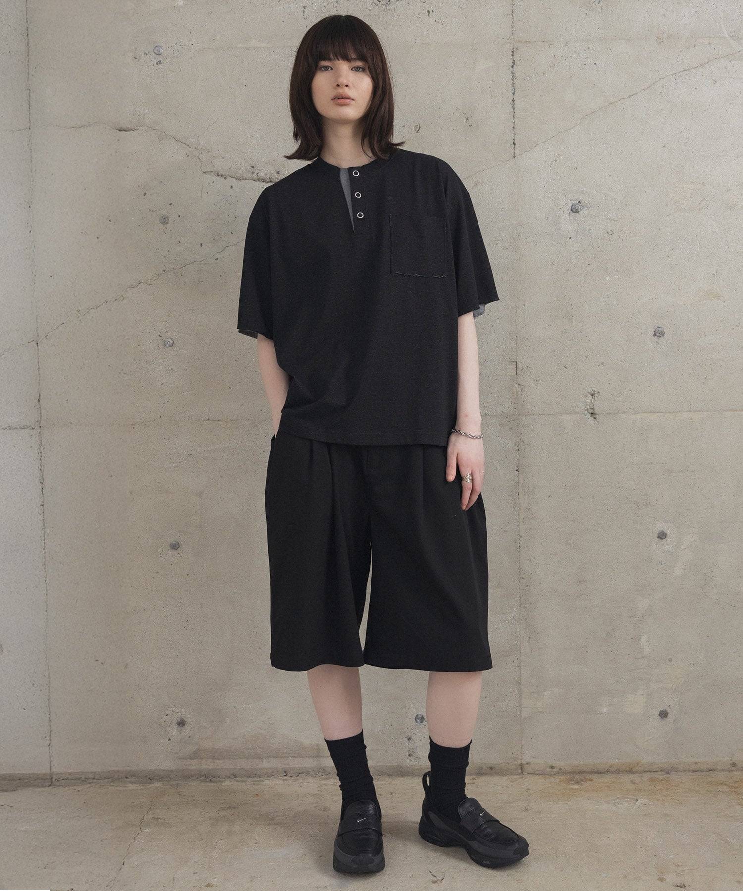 Contrast Color Henley Neck T-shirt / コントラストカラー ヘンリーネックTシャツ
