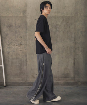 ヒゲオジサンA ワンポイント刺繍ロゴ ビッグシルエット半袖Tシャツ