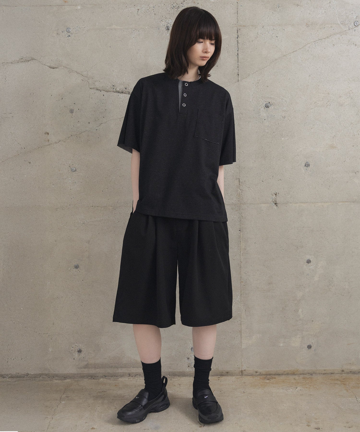 Contrast Color Henley Neck T-shirt / コントラストカラー ヘンリーネックTシャツ