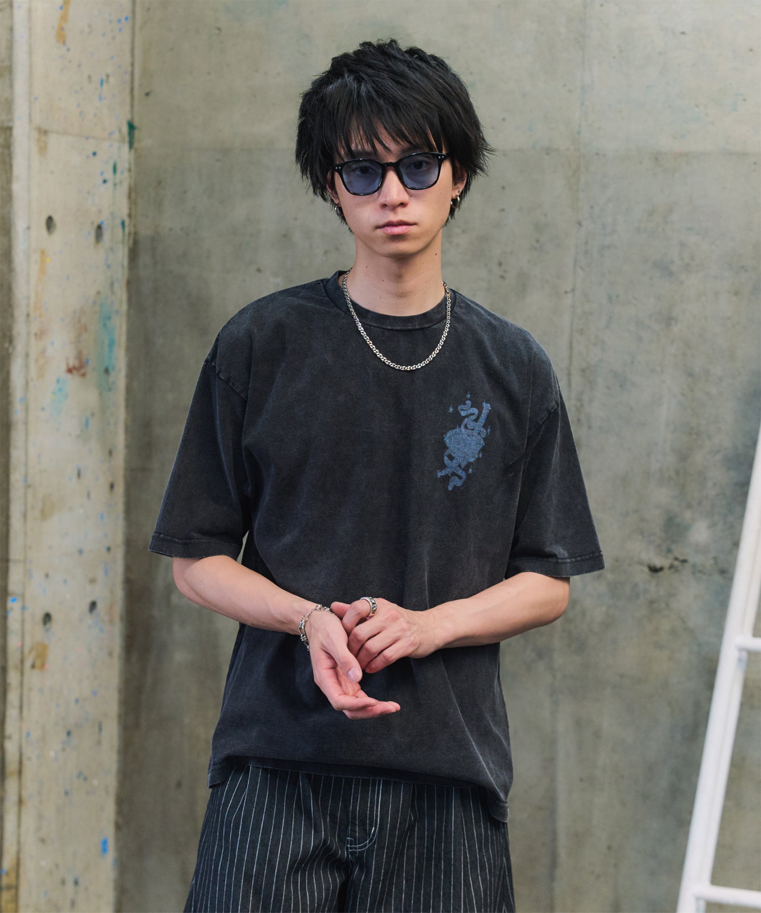 ハードウォッシュ加工 バックプリント ボックスシルエット 半袖Tシャツ