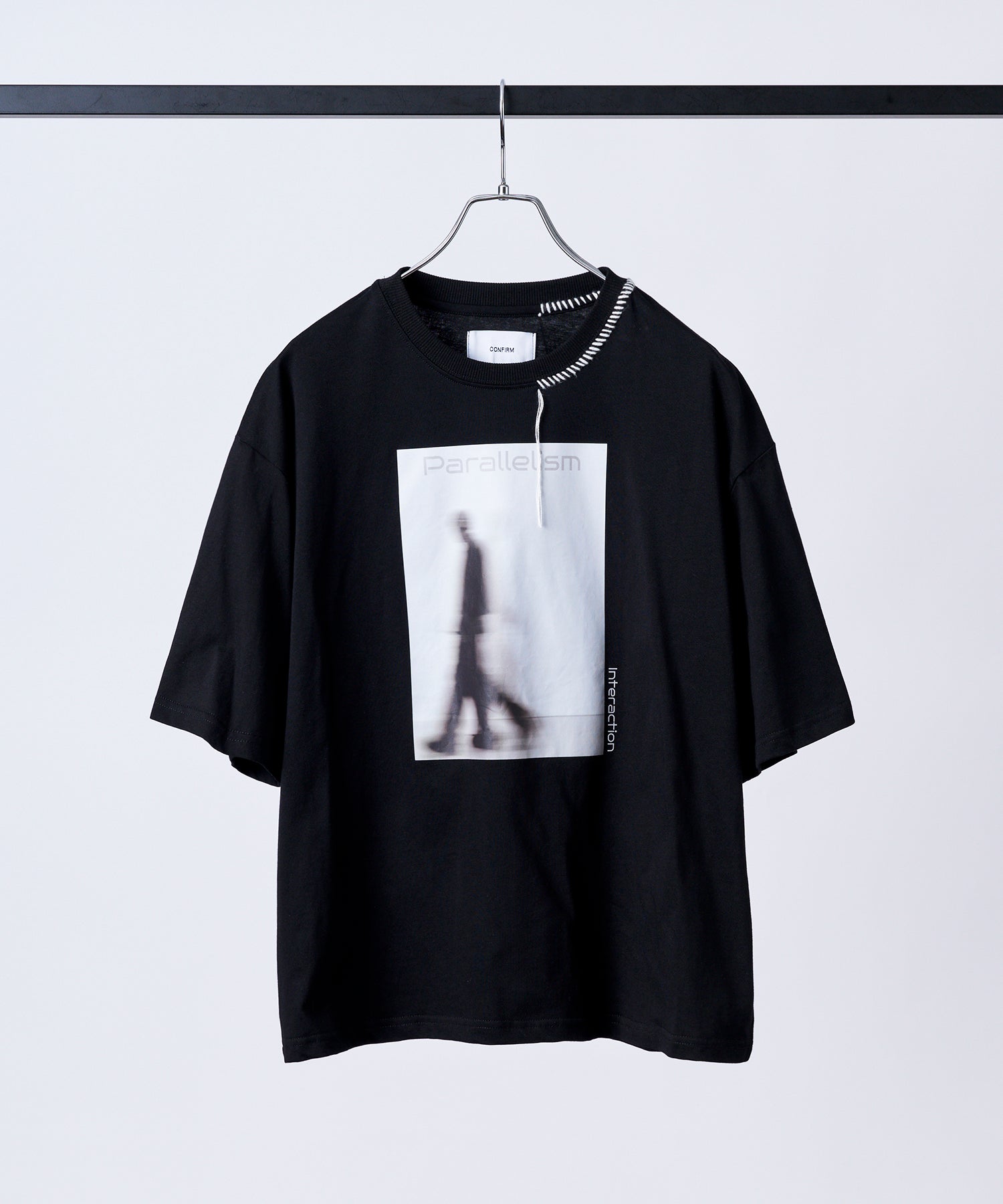 Neck Stitch Photo Graphic T-Shirt / ネックステッチ 写真グラフィックTシャツ