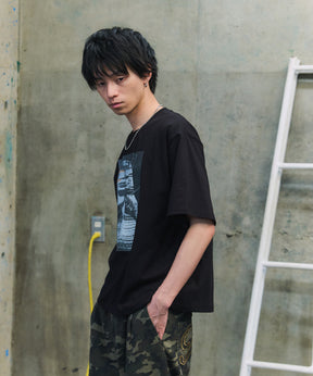 VINTAGE LIKE GRAPHIC PHOTO T-SHIRT / ヴィンテージ風グラフィックフォトTシャツ