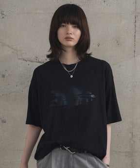 アブストラクトグラフィック箔プリント 半袖Tシャツ