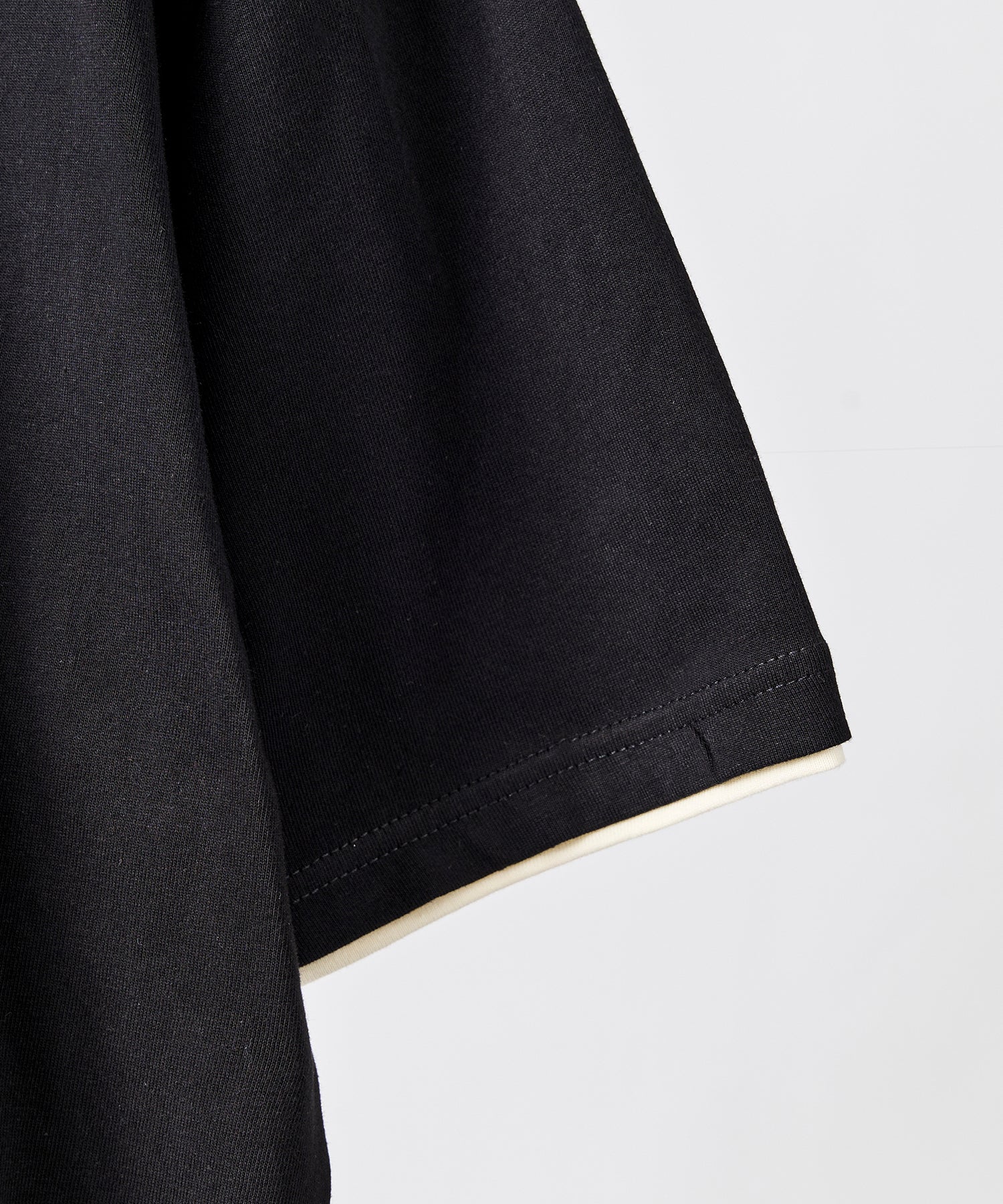 Neck Detail Plain T-Shirt / ネックディテール Tシャツ