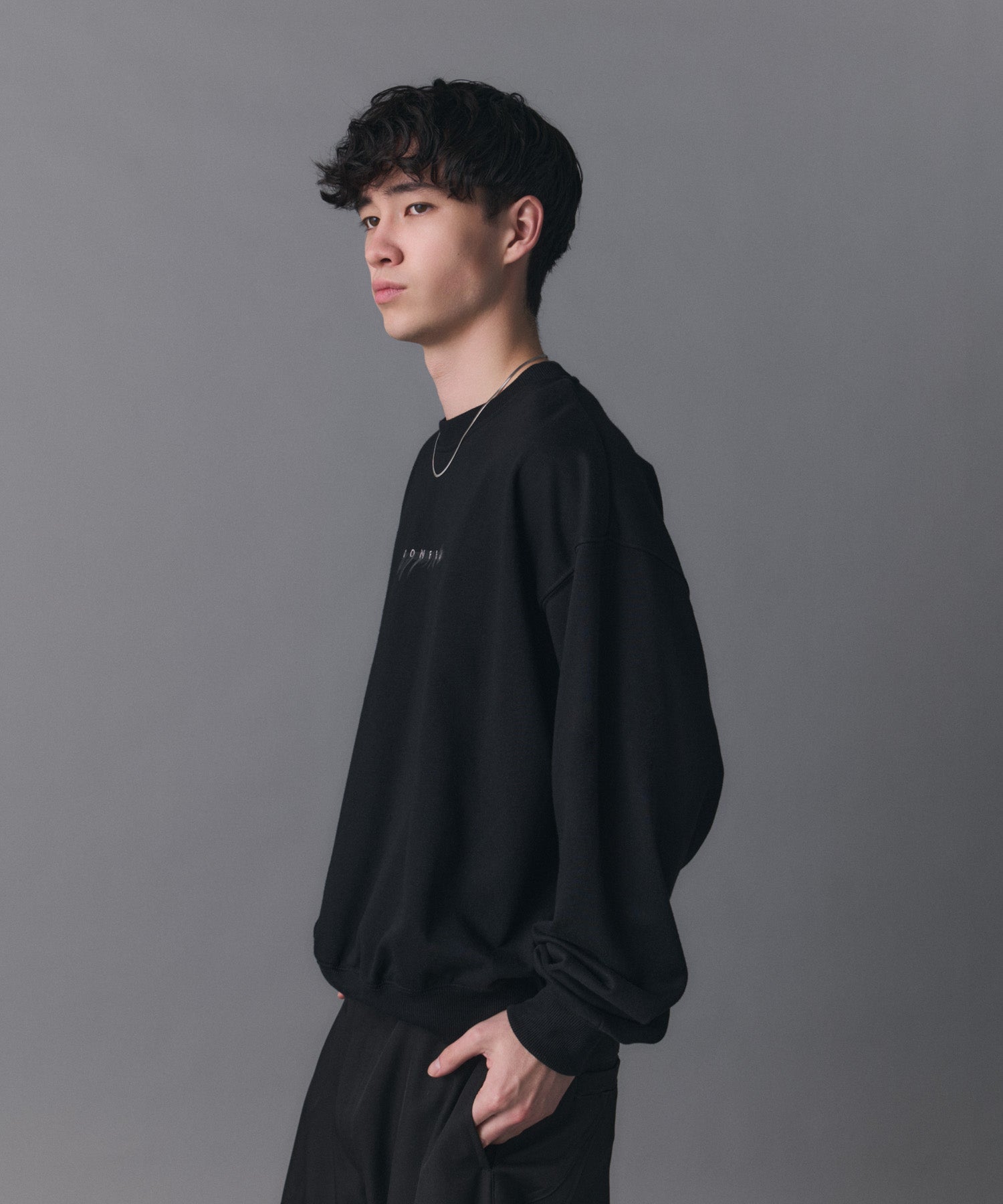 Confirm Logo Embroidery Crew Sweat / "Confirm"ロゴ刺繍クルースウェット