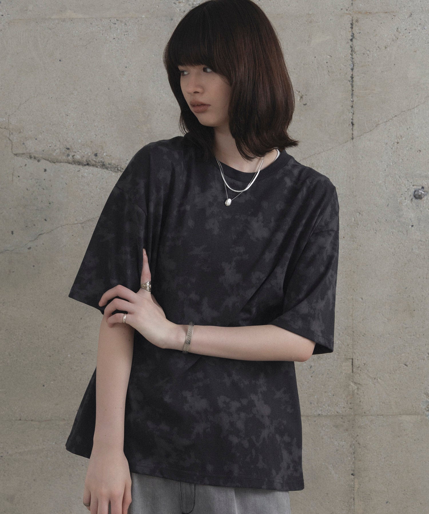 ビックシルエット 総柄プリント 半袖Ｔシャツ