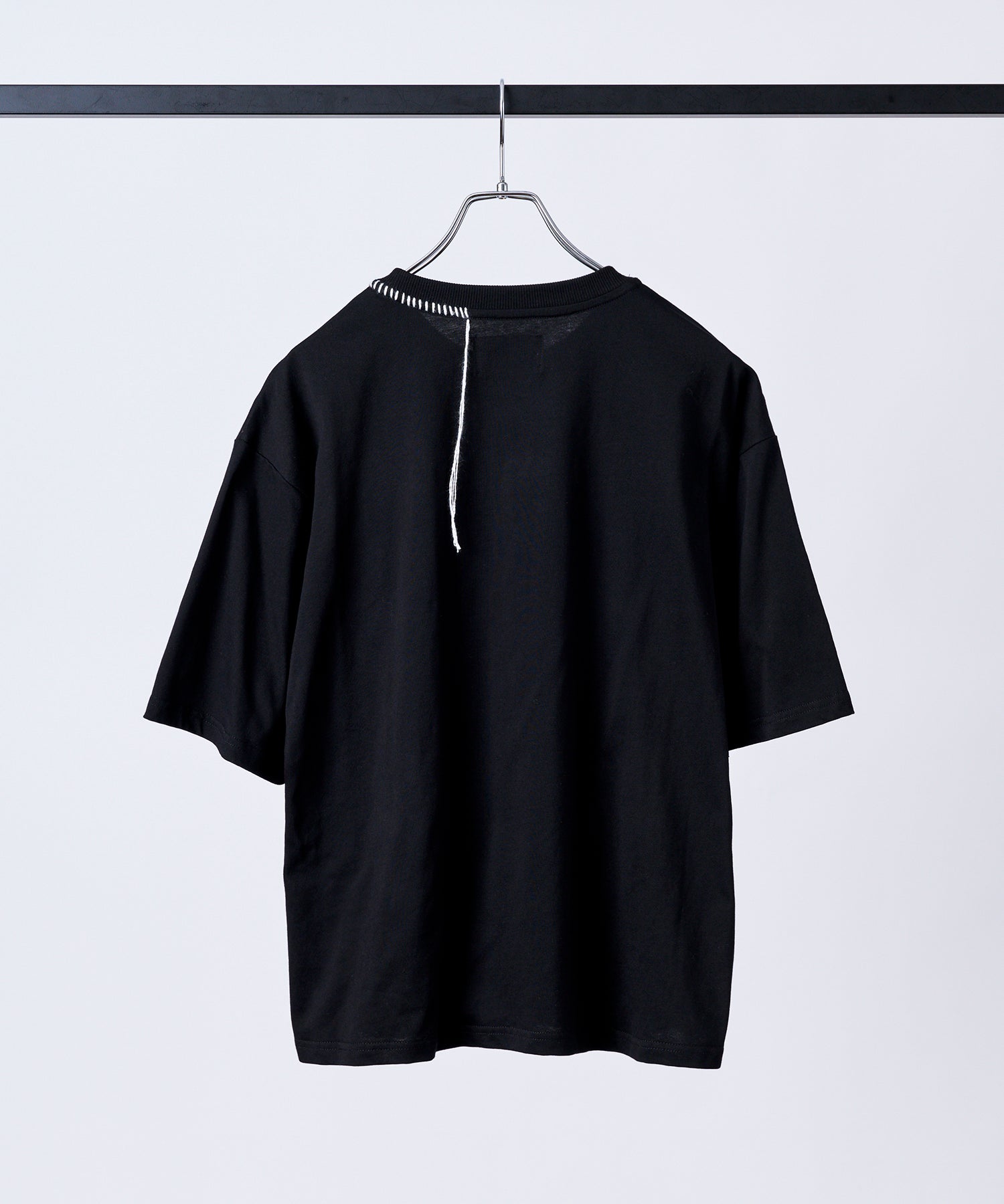 Neck Stitch Photo Graphic T-Shirt / ネックステッチ 写真グラフィックTシャツ