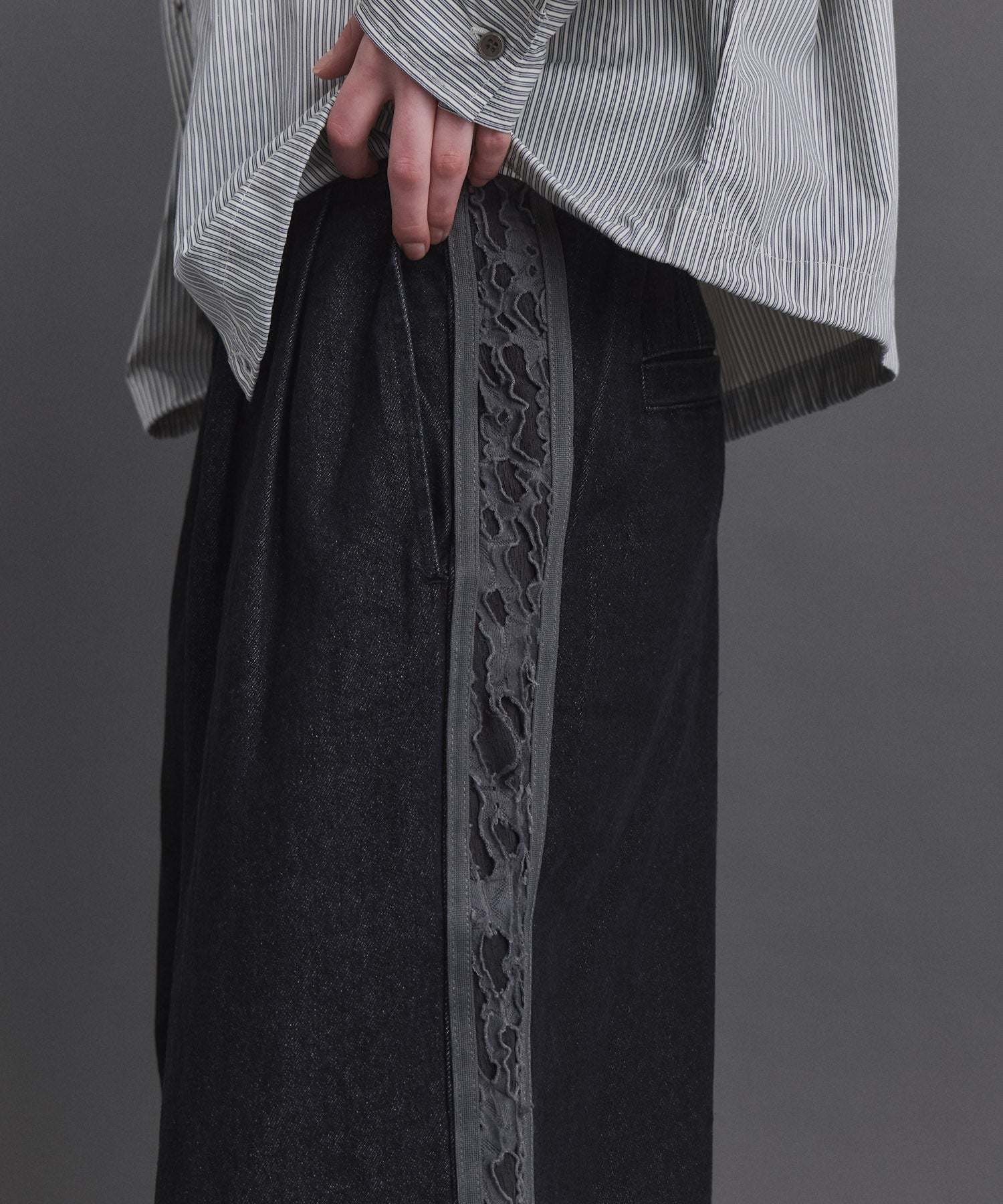 Lace Line Pants / レースラインパンツ