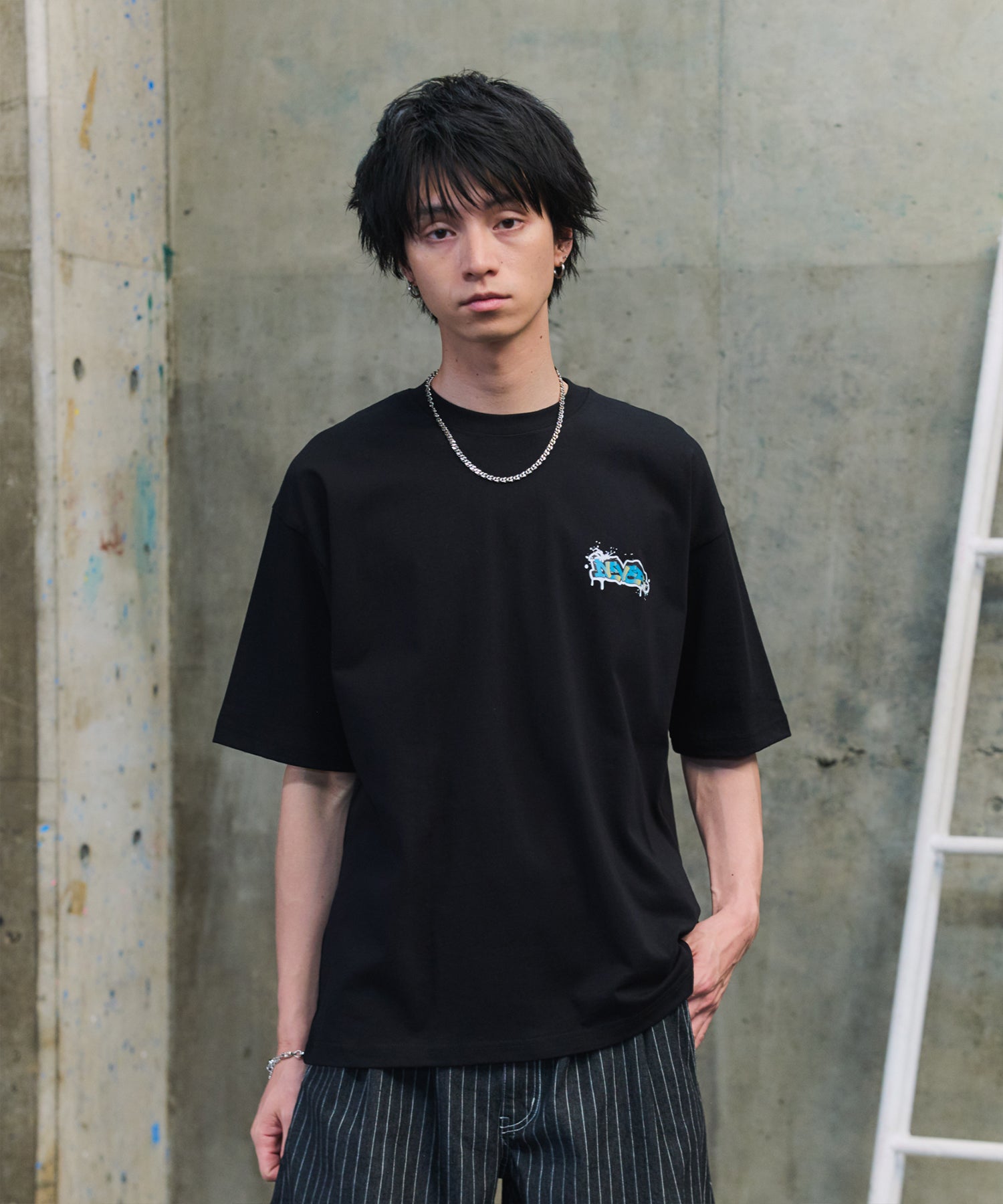 ボックスシルエット スプラッシュ タギング ストリートグラフィック 半袖Tシャツ