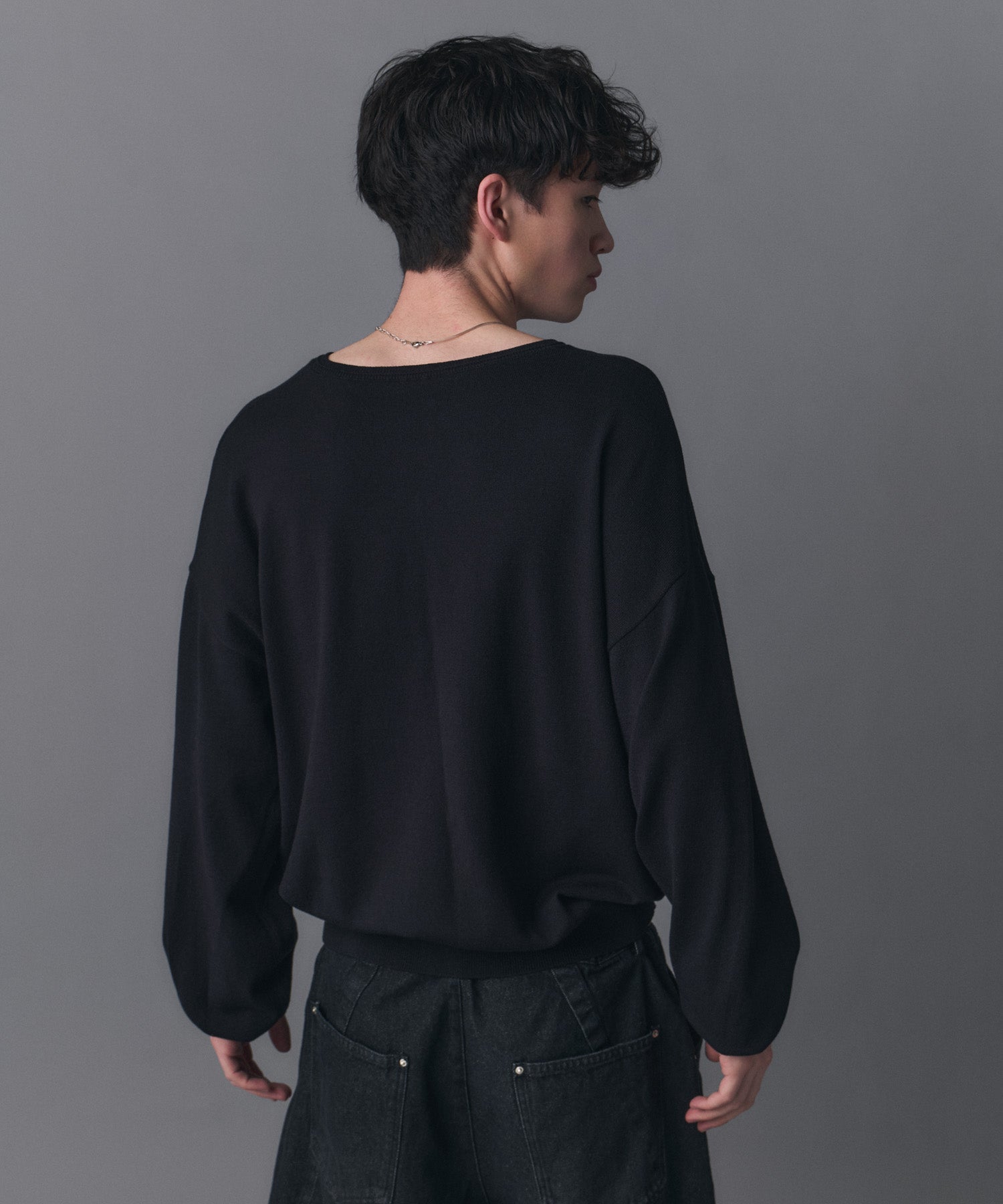 V-neck High Gauge Knit / Vネックハイゲージニット