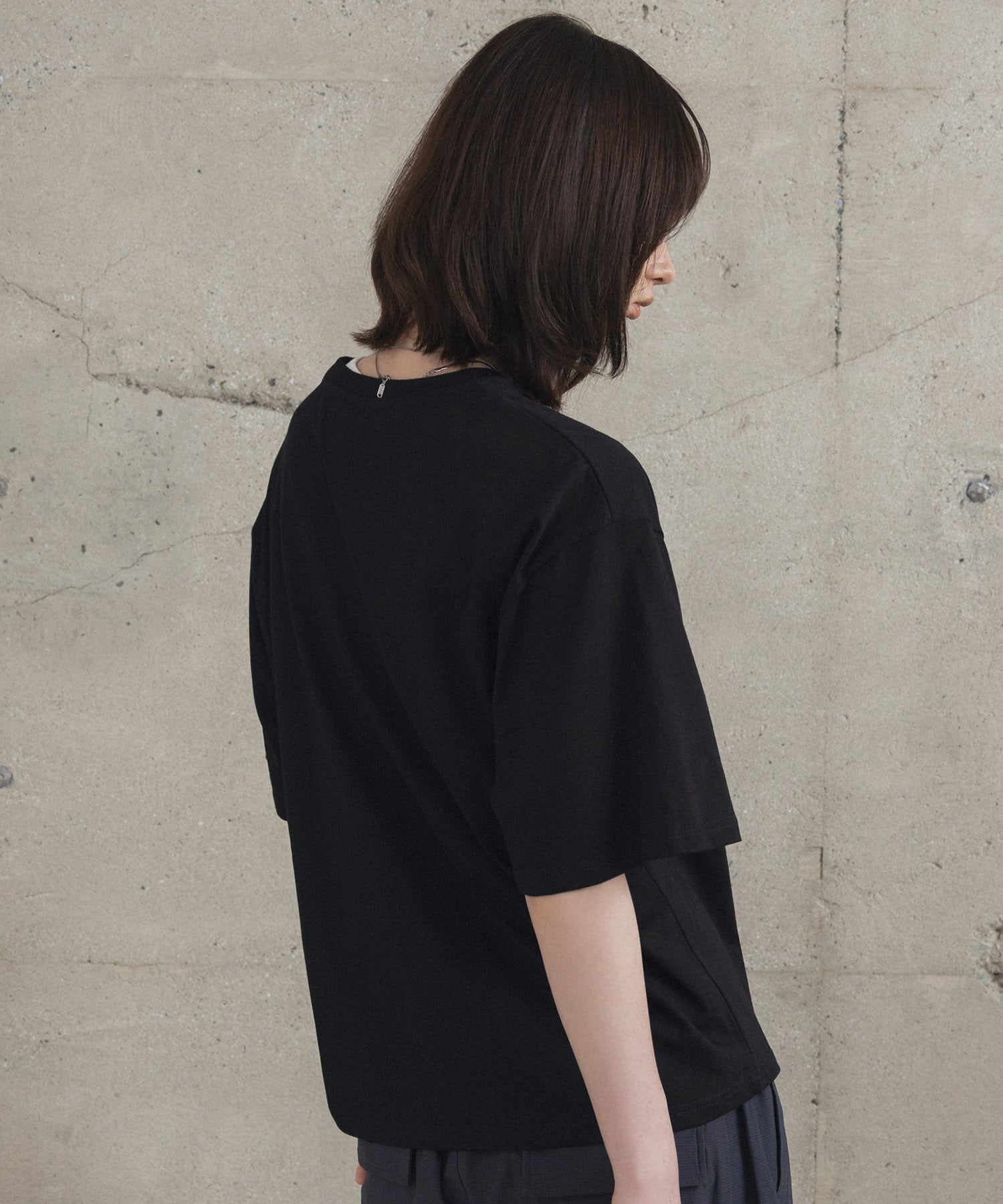 Zip-detail Tee / ジップディテールTシャツ
