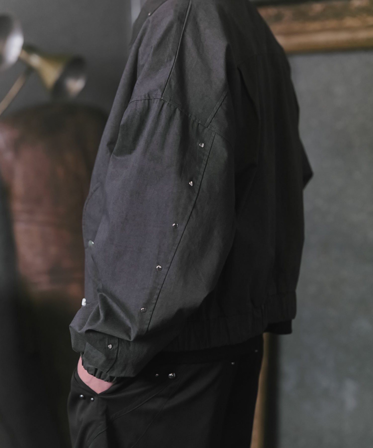 Peach Brushed Studded Blouson / ピーチ起毛スタッズブルゾン