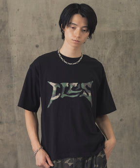 ASSORTED PATTERN GRAPHIC TEE / アソート柄グラフィックTシャツ