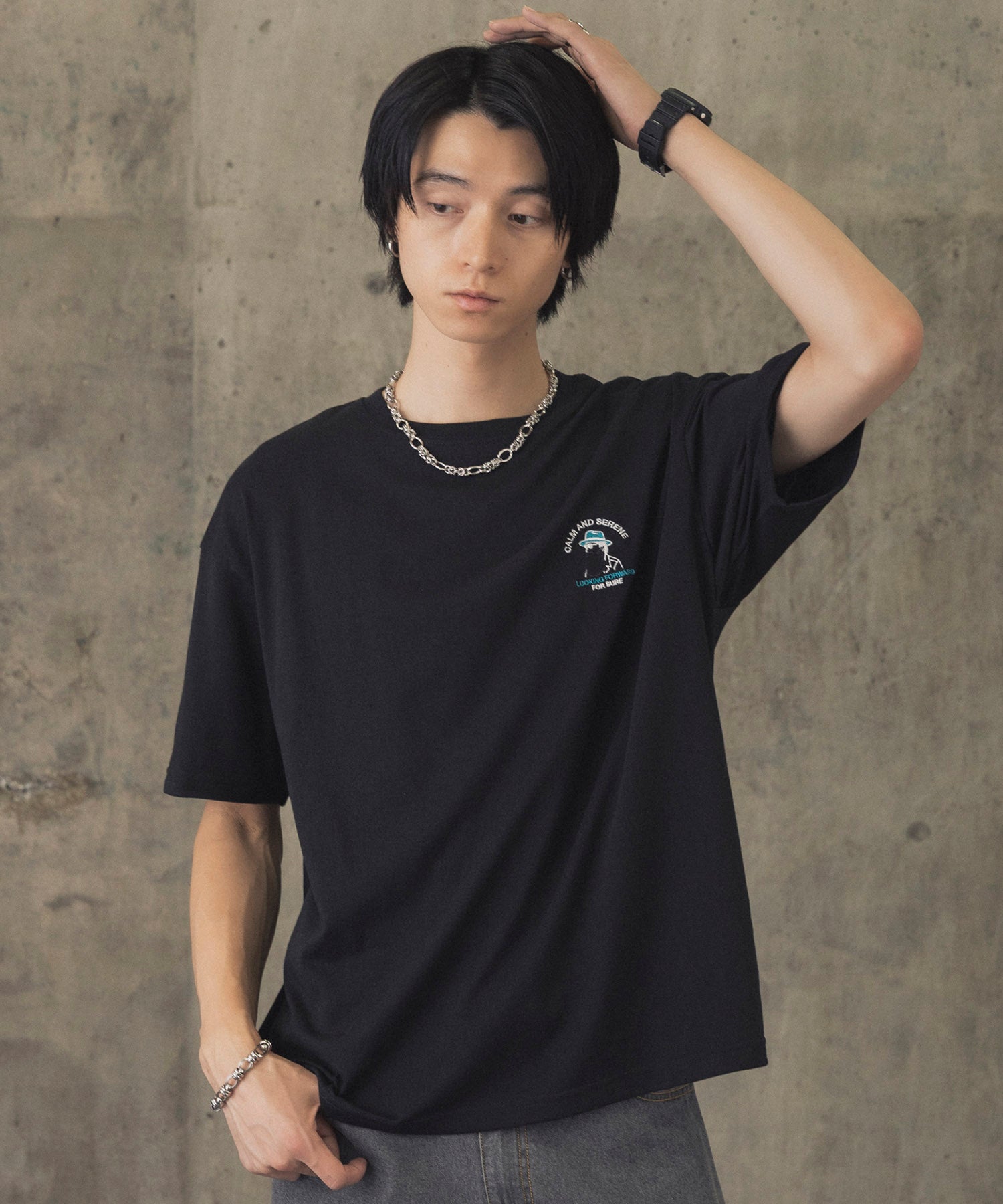 ヒゲオジサンA ワンポイント刺繍ロゴ ビッグシルエット半袖Tシャツ