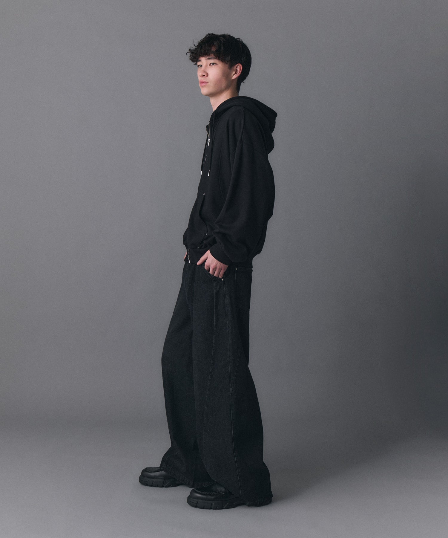 Switching Full Zip Hoodie / スイッチングフルジップパーカー