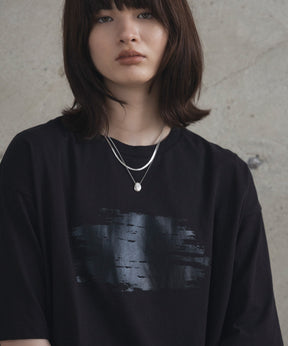 アブストラクトグラフィック箔プリント 半袖Tシャツ