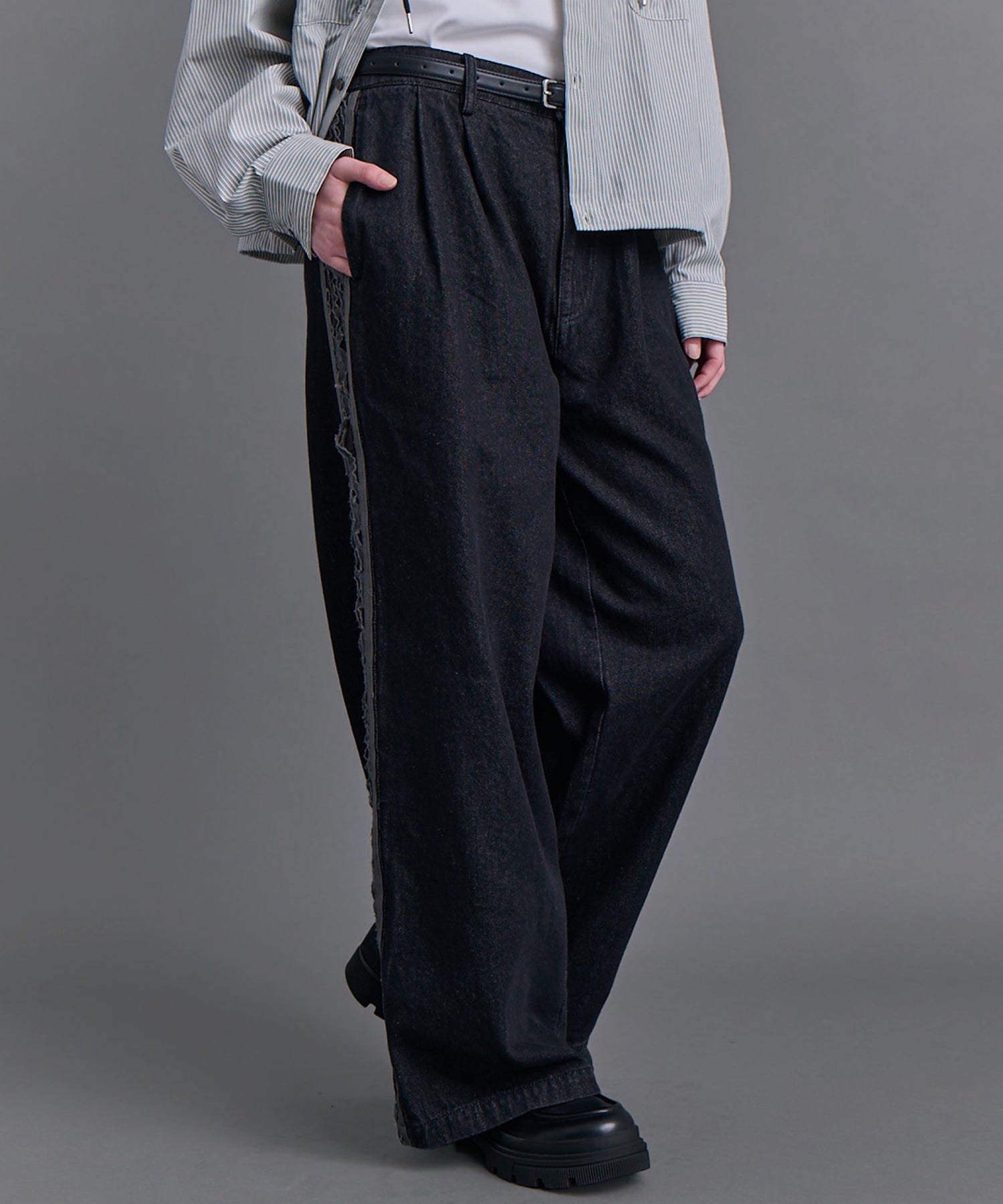 Lace Line Pants / レースラインパンツ