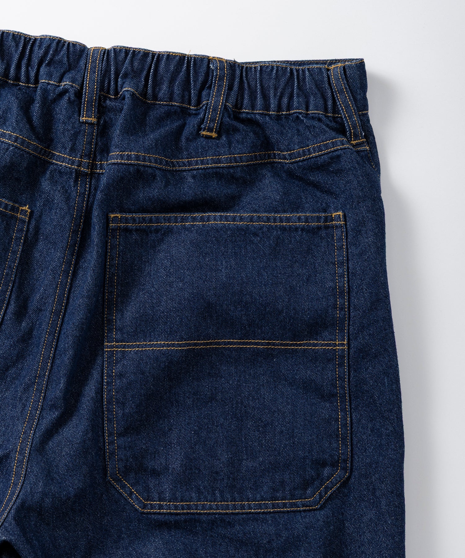 DOUBLE KNEE CURVE SHORTS / ダブルニーカーブショーツ