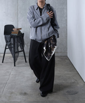 プリーツ リベット ショート ZIPブルゾン