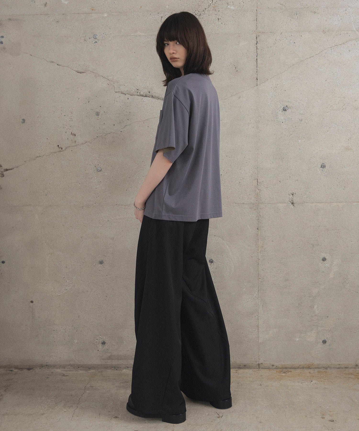 Contrast Color Henley Neck T-shirt / コントラストカラー ヘンリーネックTシャツ