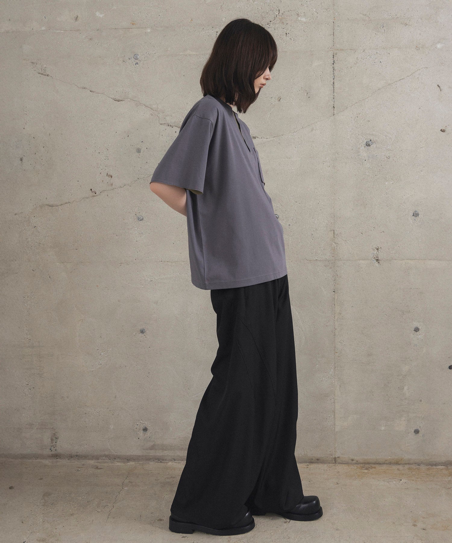 Contrast Color Henley Neck T-shirt / コントラストカラー ヘンリーネックTシャツ