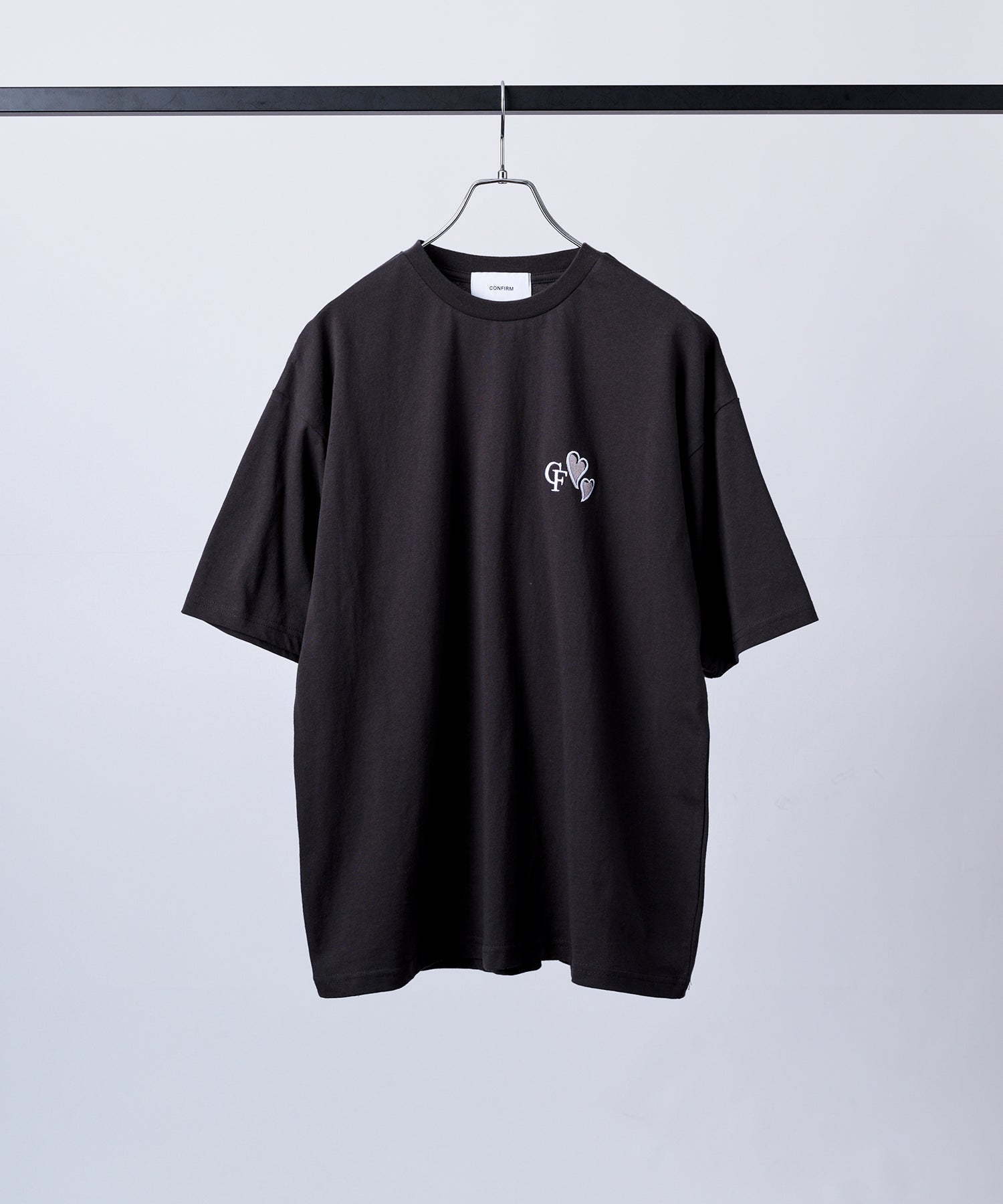 ハートワンポイント刺繍 半袖Tシャツ