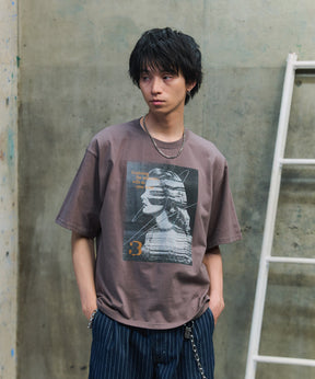 VINTAGE LIKE GRAPHIC PHOTO T-SHIRT / ヴィンテージ風グラフィックフォトTシャツ