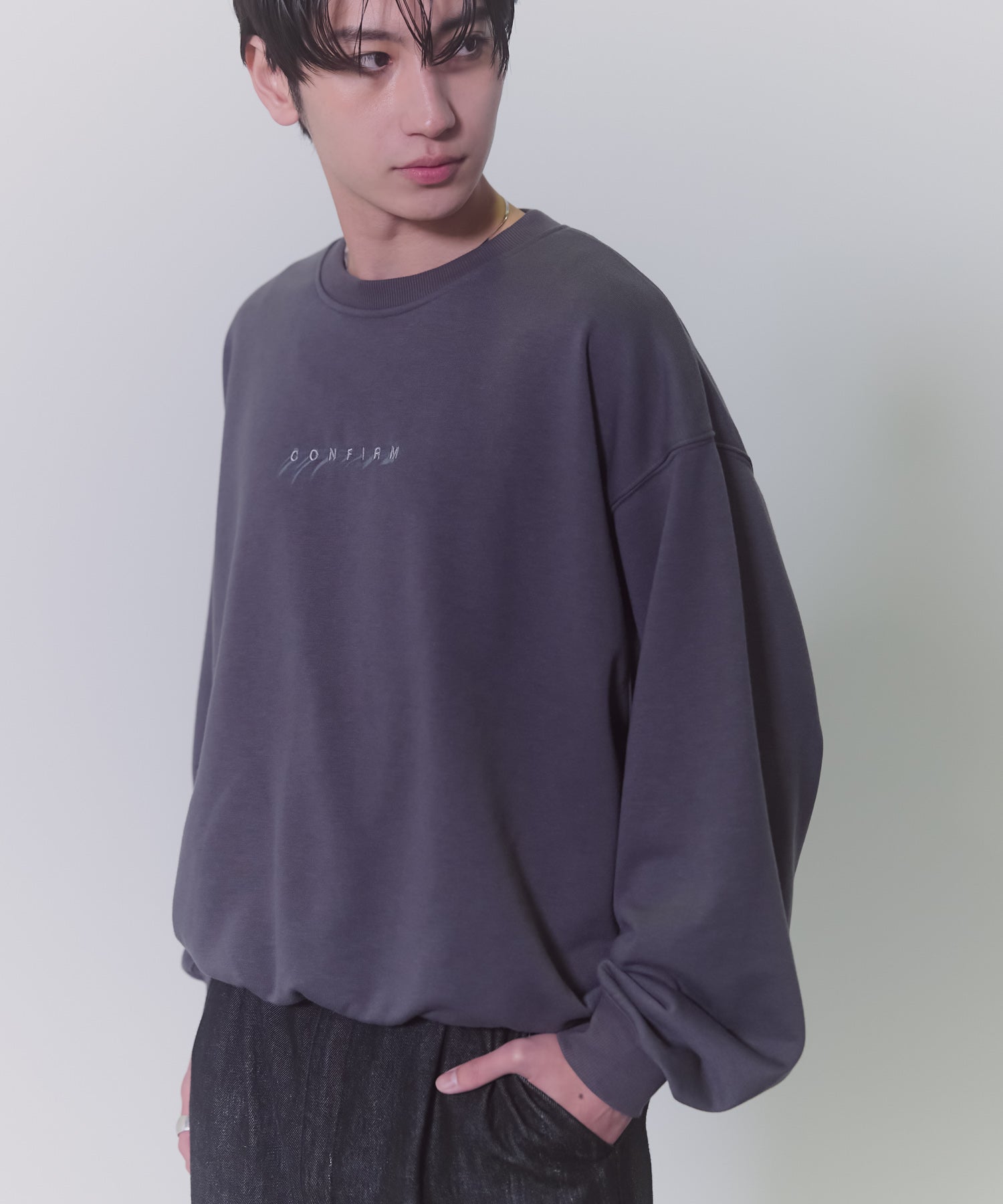 Confirm Logo Embroidery Crew Sweat / "Confirm"ロゴ刺繍クルースウェット