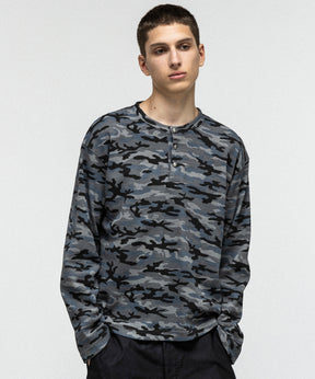 HENLEY CAMO WAFFLE LONG-SLEEVE TEE / カモ総柄ヘンリーネックサーマルロンT