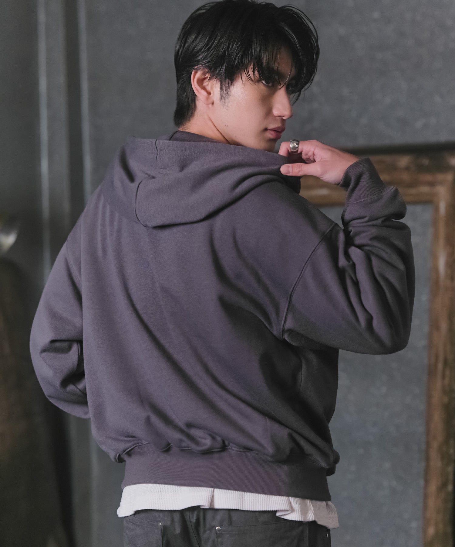 "Confirm" Logo Embroidery FullZIP Hoodie / "Confirm"刺繍フルジップパーカー