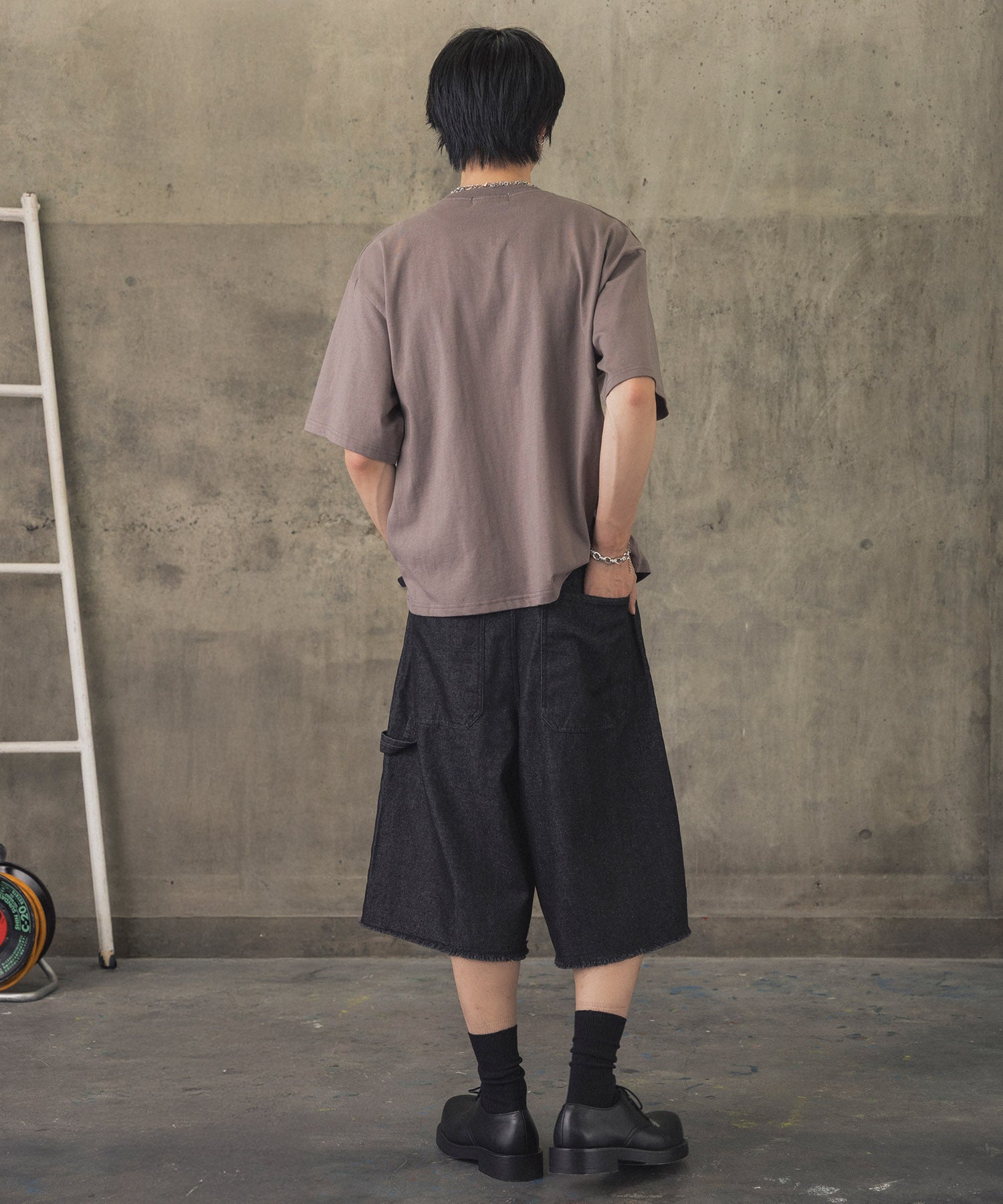 ASSORTED PATTERN GRAPHIC TEE / アソート柄グラフィックTシャツ