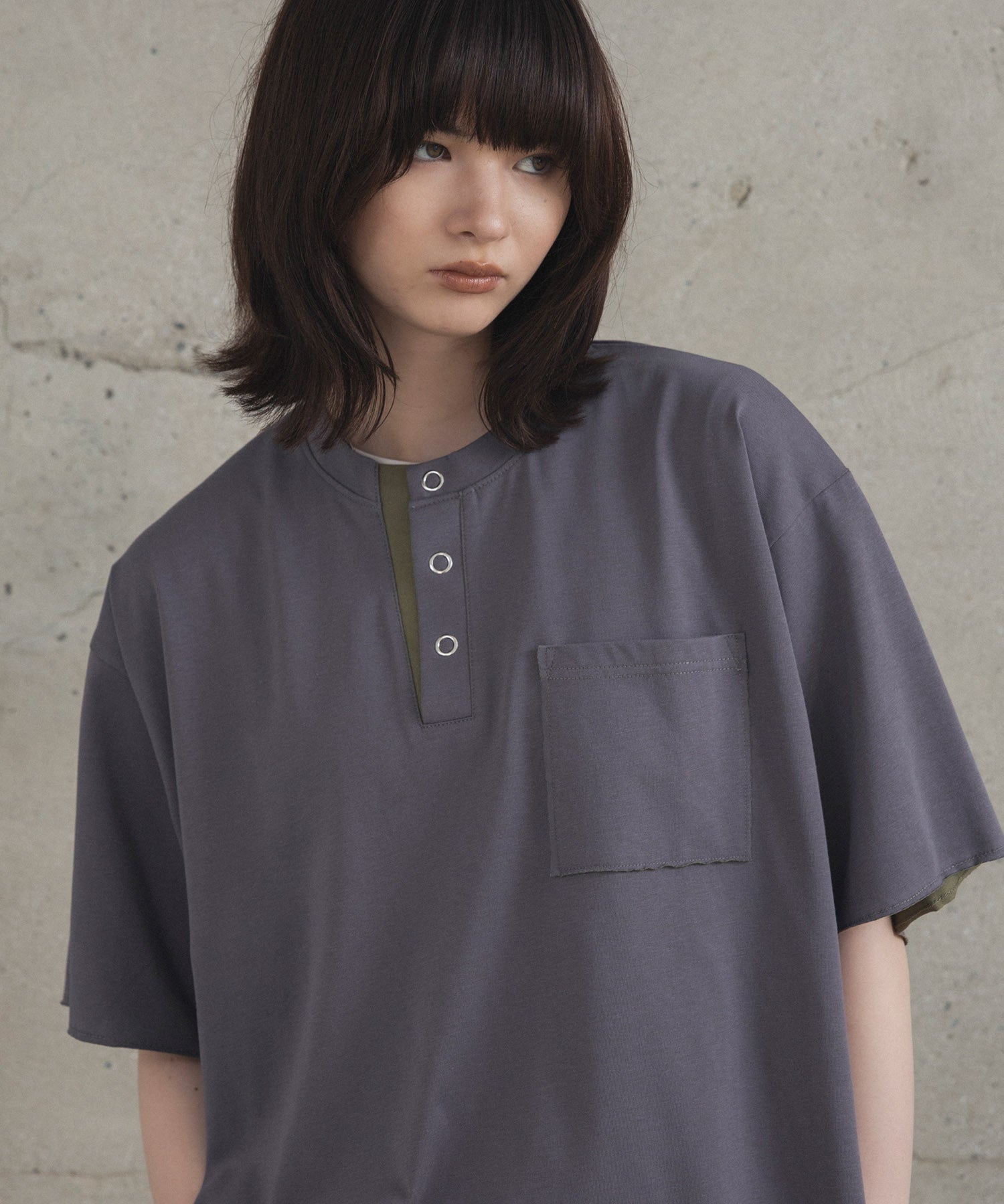 Contrast Color Henley Neck T-shirt / コントラストカラー ヘンリーネックTシャツ