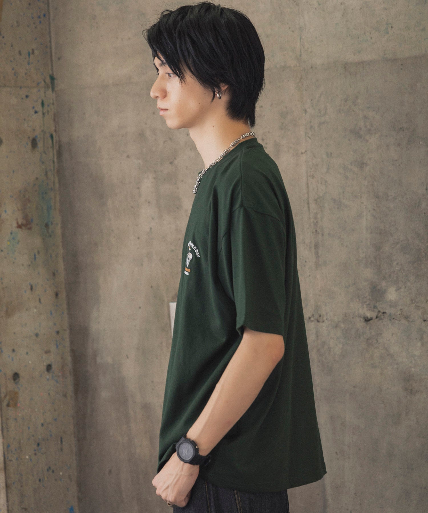 ヒゲオジサンC ワンポイント刺繍ロゴ ビッグシルエット半袖Tシャツ