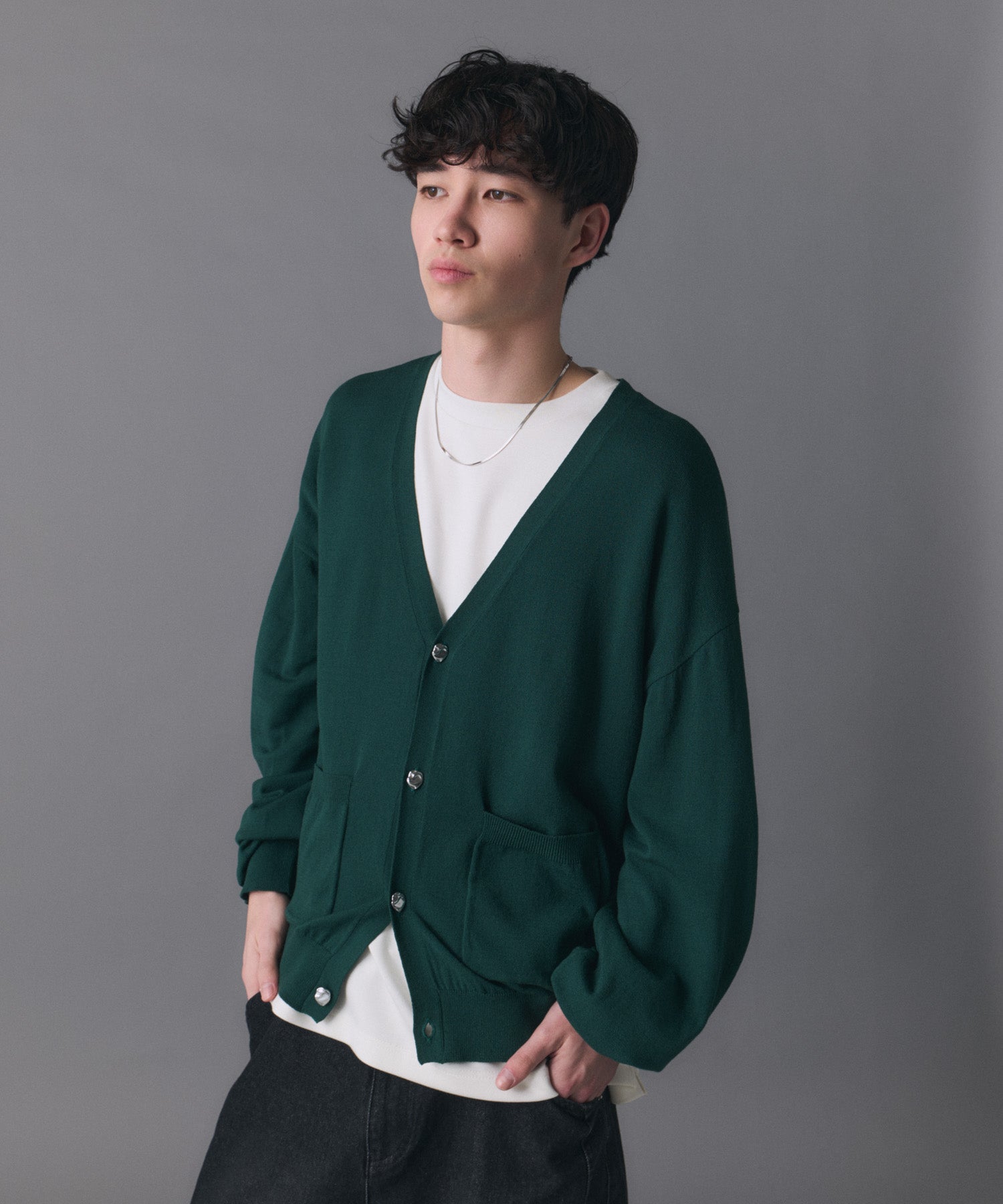Stone-like Button Cardigan / ストーンライクボタンカーディガン