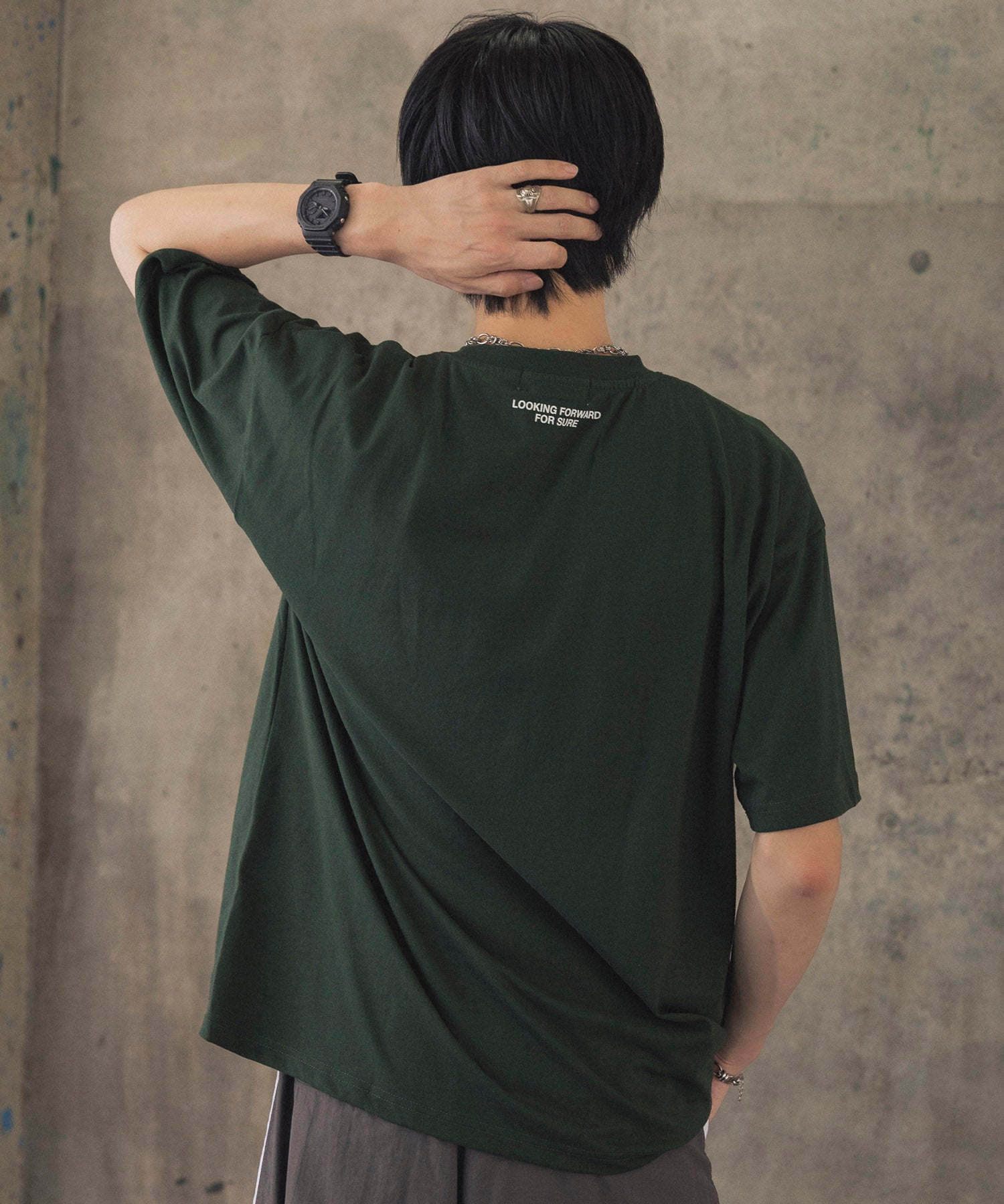 ヒゲオジサンA ワンポイント刺繍ロゴ ビッグシルエット半袖Tシャツ