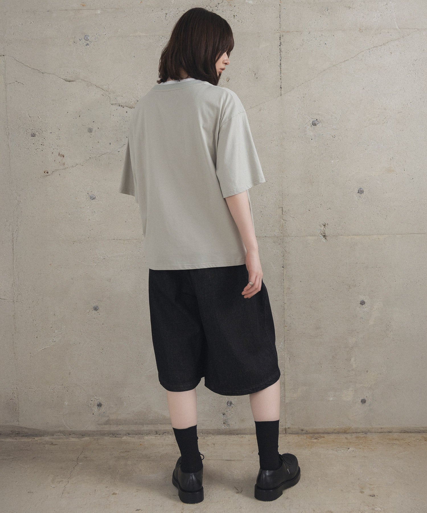 Zip-detail Tee / ジップディテールTシャツ