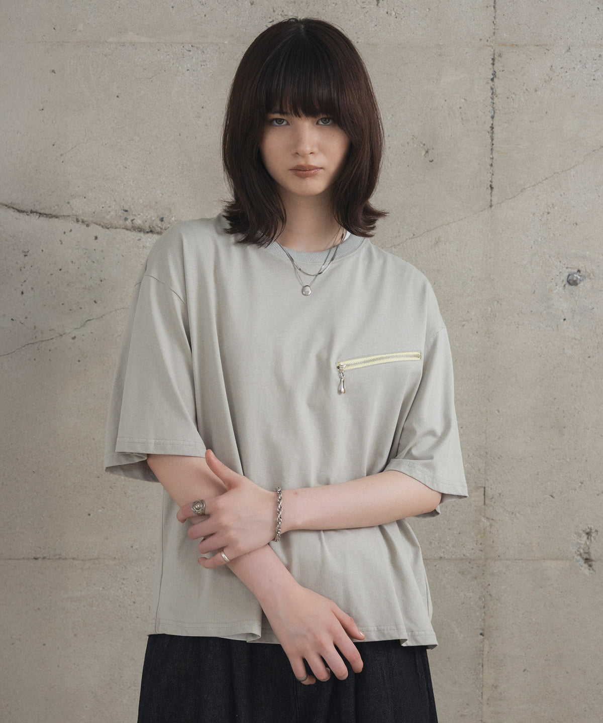 Zip-detail Tee / ジップディテールTシャツ